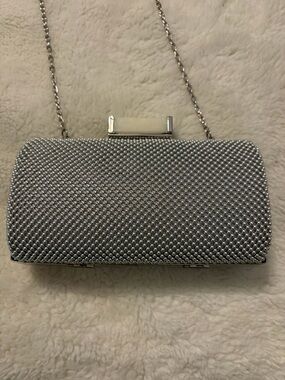 Jessica McClintock Silver Crystal Mesh Evening Clutch with Chain